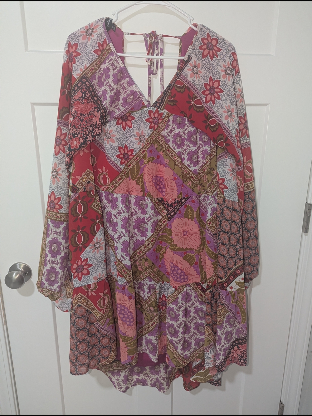 Aakaa Fuchsia and Cream Floral Accent Plus-Size Top